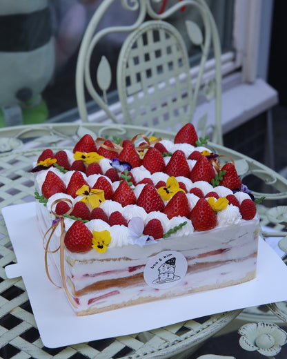 Vanilla-fruits cake (L)