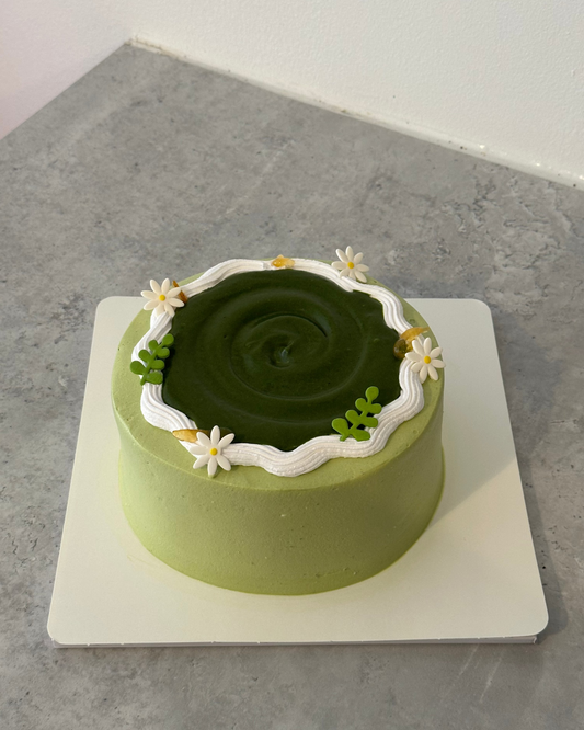 Matcha cake variants
